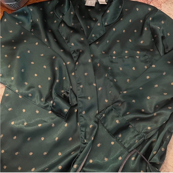 Vintage emerald green sleep shirt - Picture 2 of 3